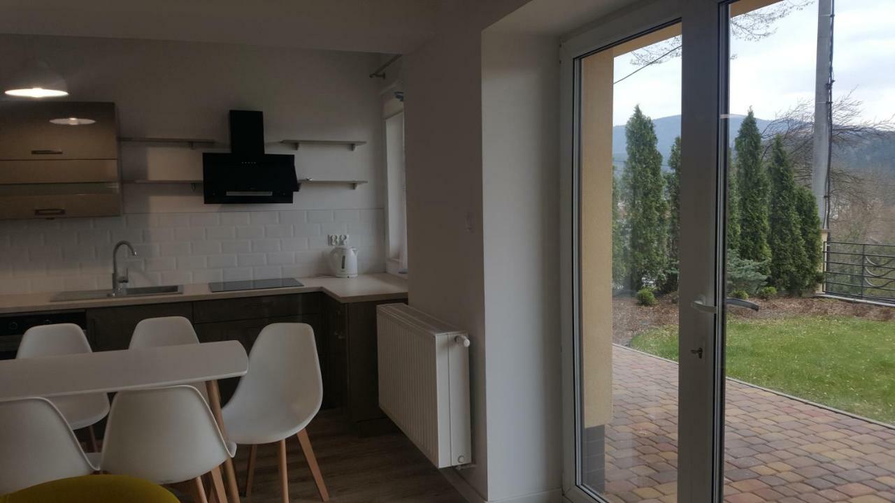 Apartament Z Widokiem-Blizej Zdroju 폴라니카-즈루이 외부 사진